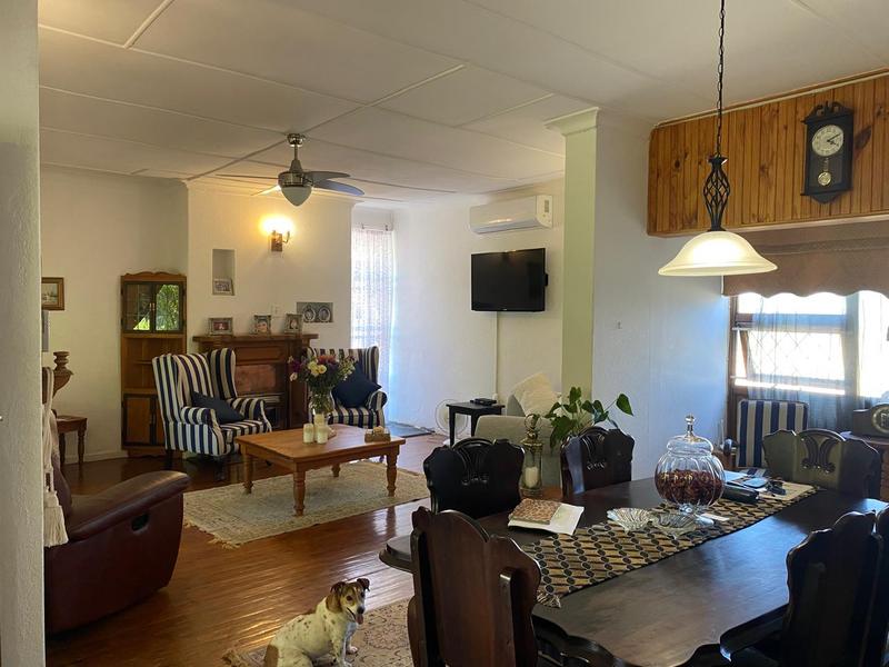 To Let 4 Bedroom Property for Rent in Bergsig Eastern Cape